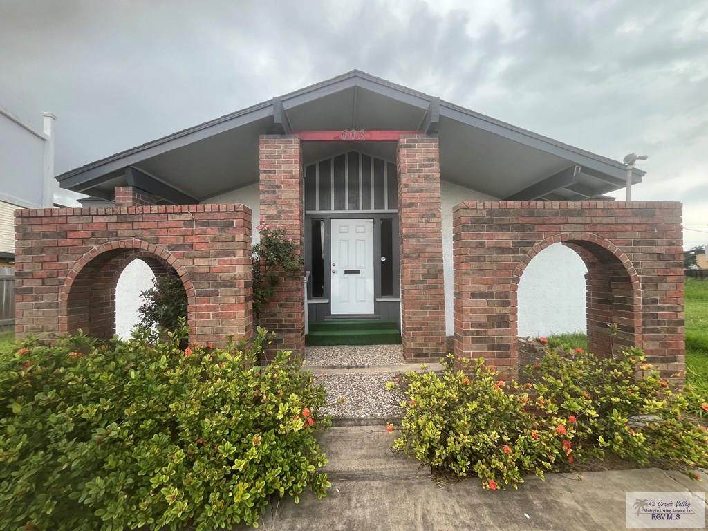 605 Tyler Ave. - Photo 1