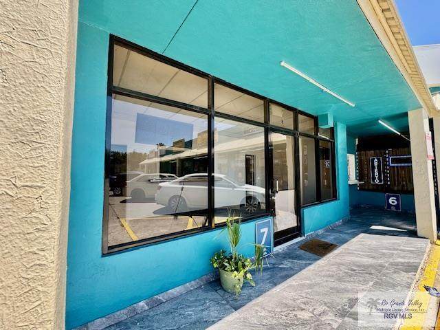 801 International Blvd. - Photo 1