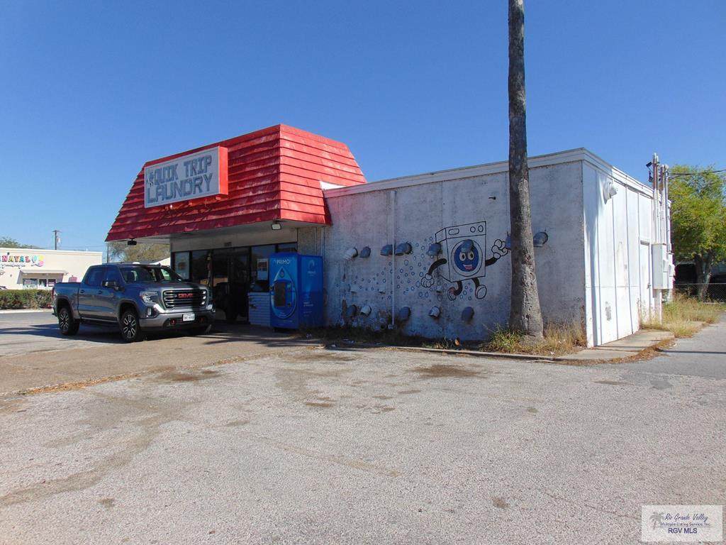 650 Elizabeth St. - Photo 1