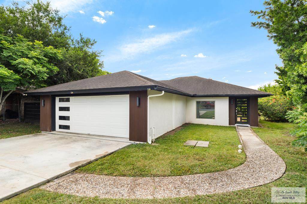 28 Red Bay Cir - Photo 1