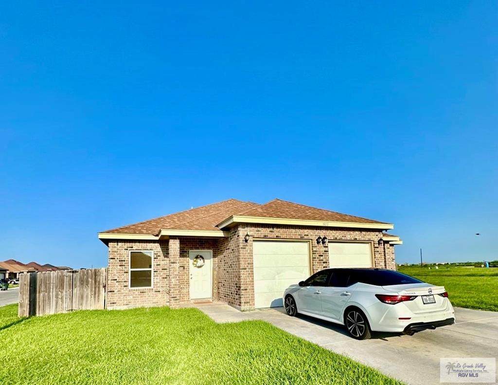 1022 Escondido Ln. - Photo 1