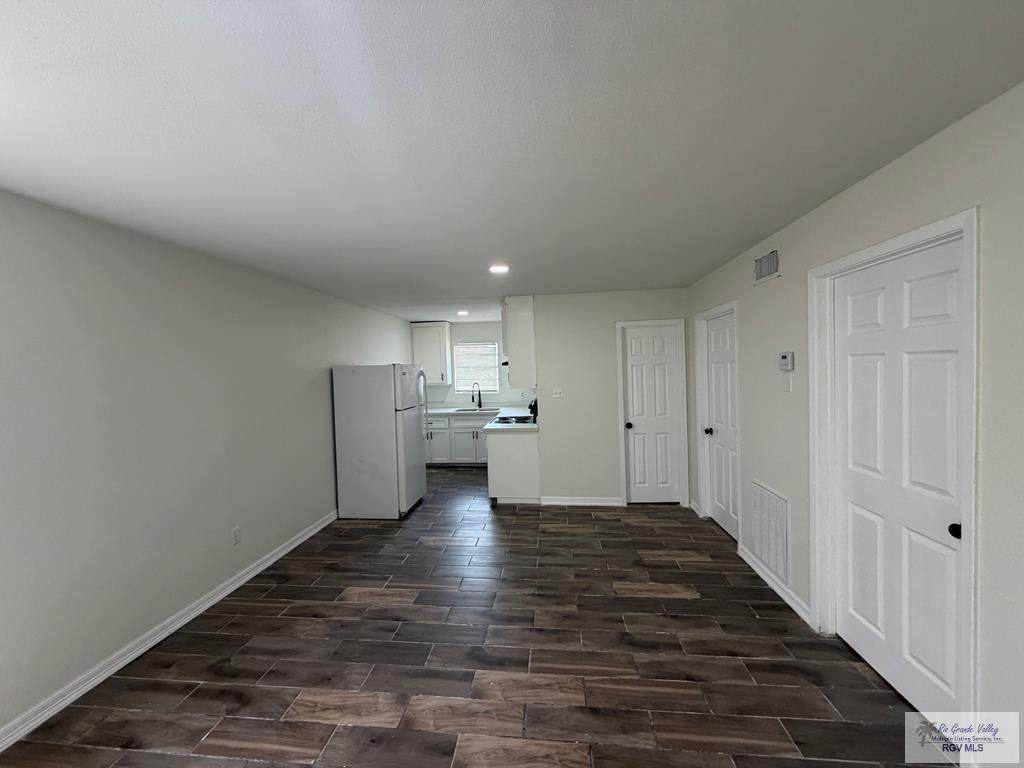 155 Iowa Ave. - Photo 1