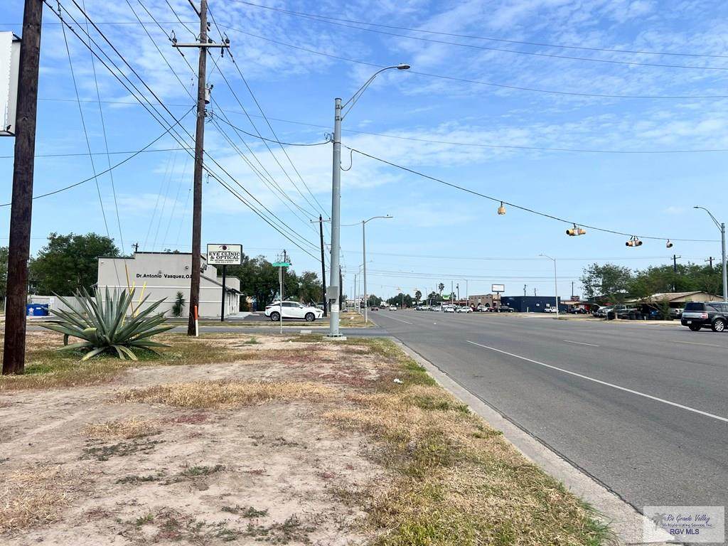 https://bt-photos.global.ssl.fastly.net/harlingen/orig_boomver_1_29778517-2.jpg