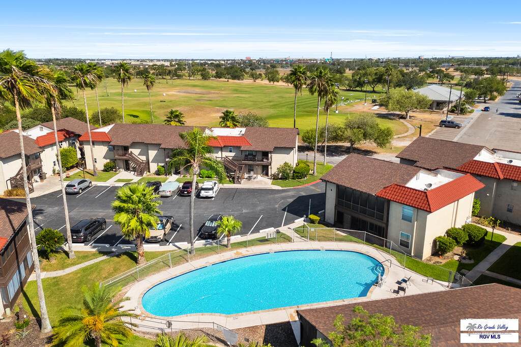 1001 Golf Course Dr - Photo 1