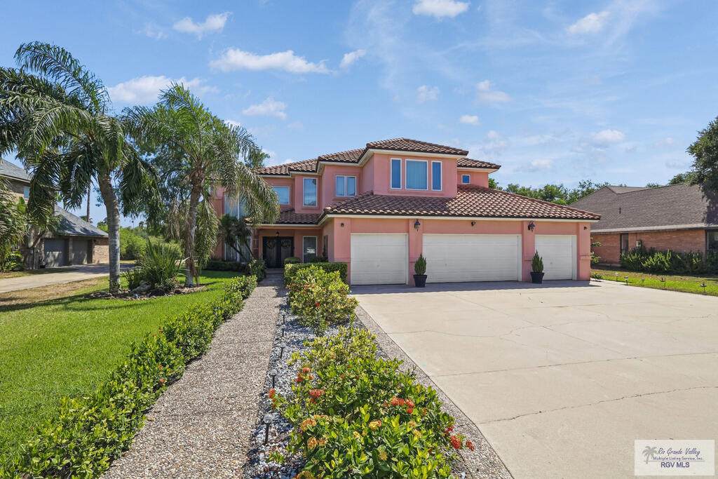 308 Escandon Ave. - Photo 1