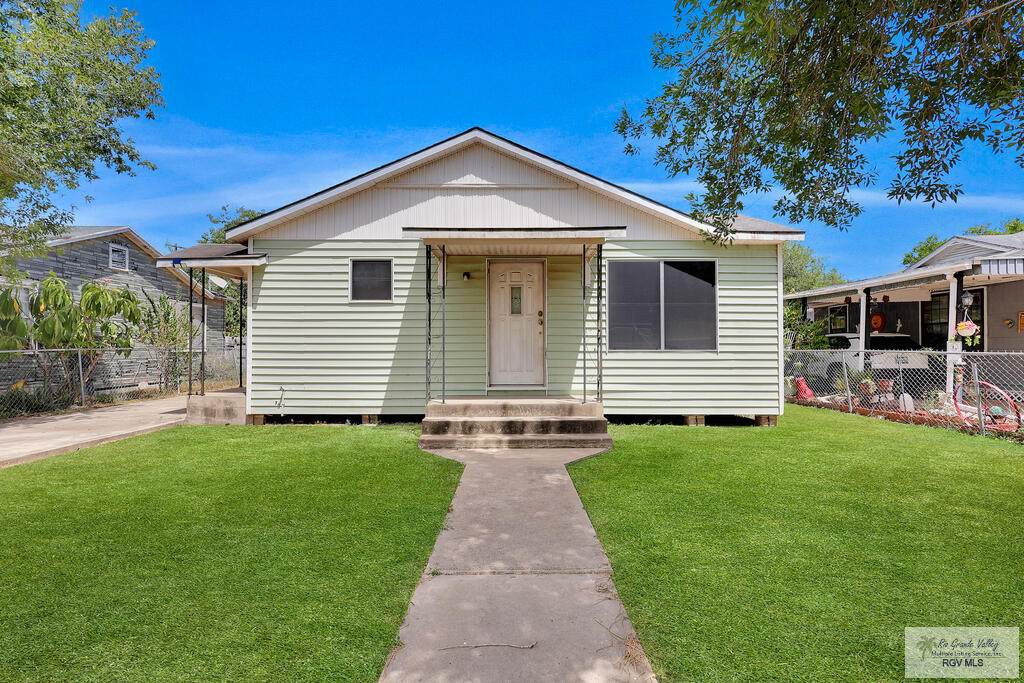 1213 A St. - Photo 1