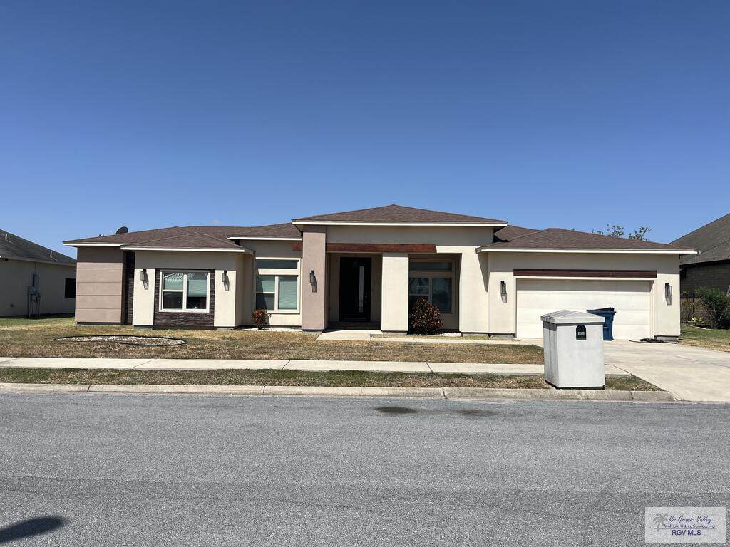 152 Canteros Dr. - Photo 1