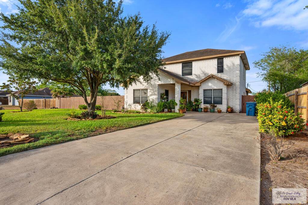 816 Woodford St. - Photo 1
