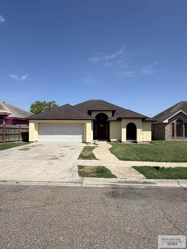 3220 Divina Dr. - Photo 1