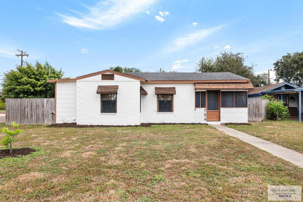 794 Gem Ave. - Photo 1