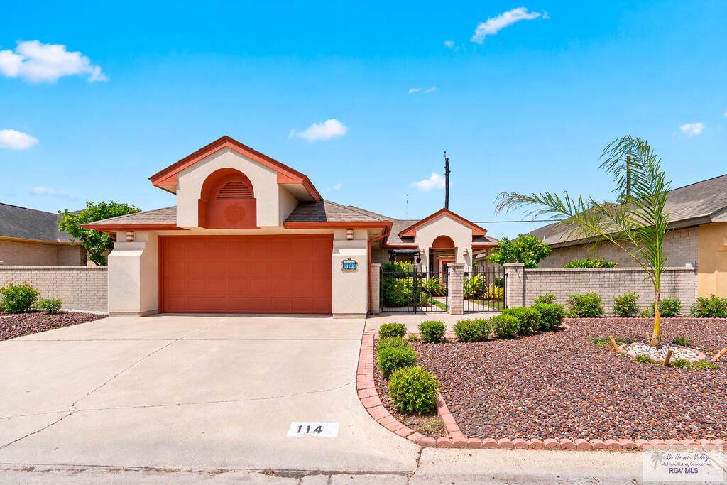 114 Willow Cir - Photo 1