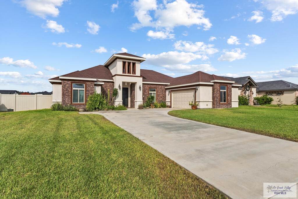 2106 Thacker Lane - Photo 1