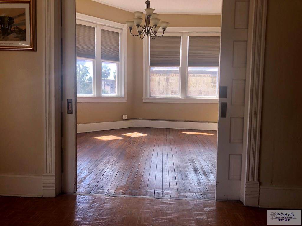 706 12TH ST. - Photo 1