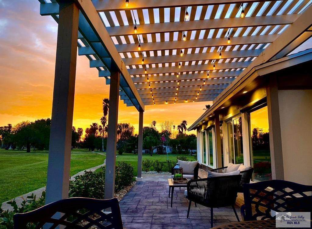 34 Country Club Rd. - Photo 1