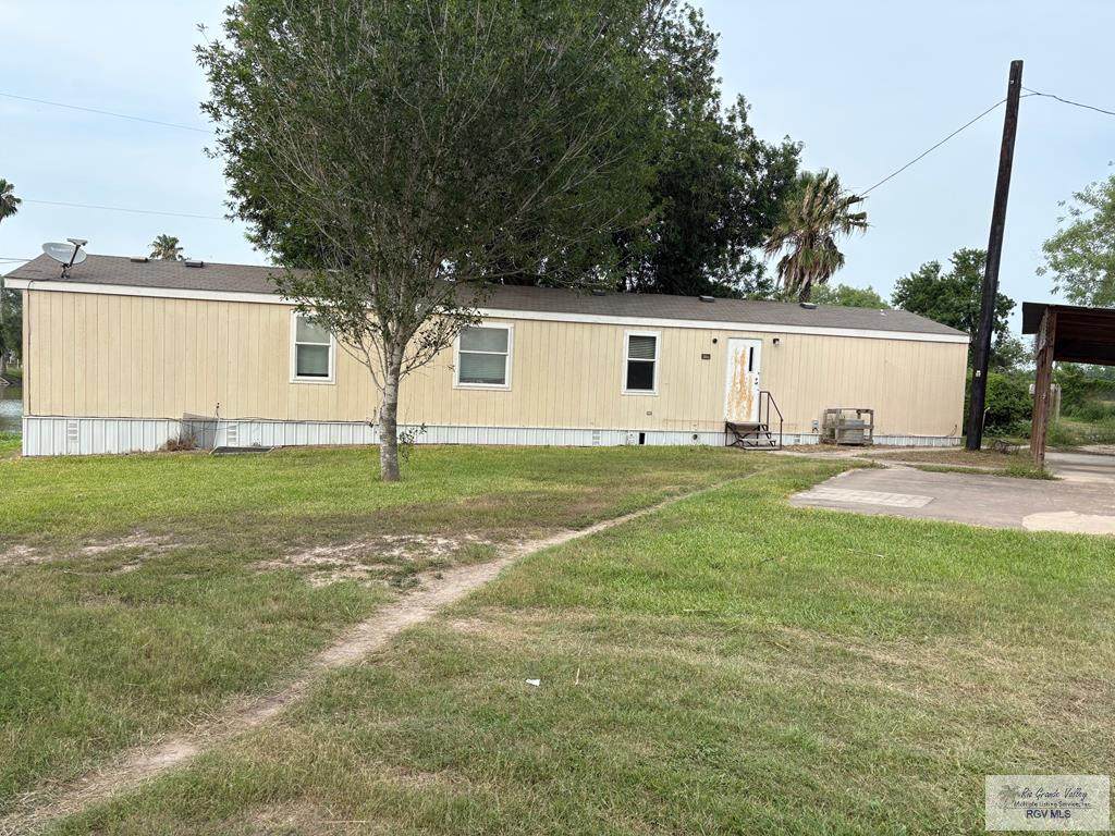 33267 Harvey Escalante - Photo 1