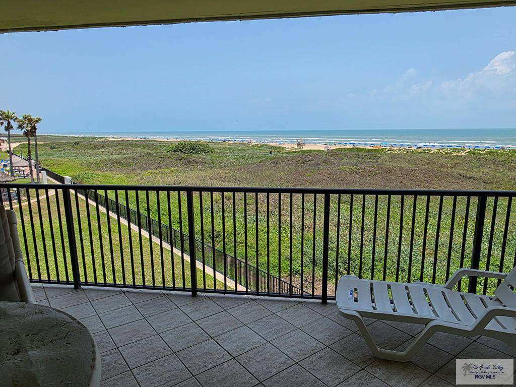 402 Padre Blvd. - Photo 1