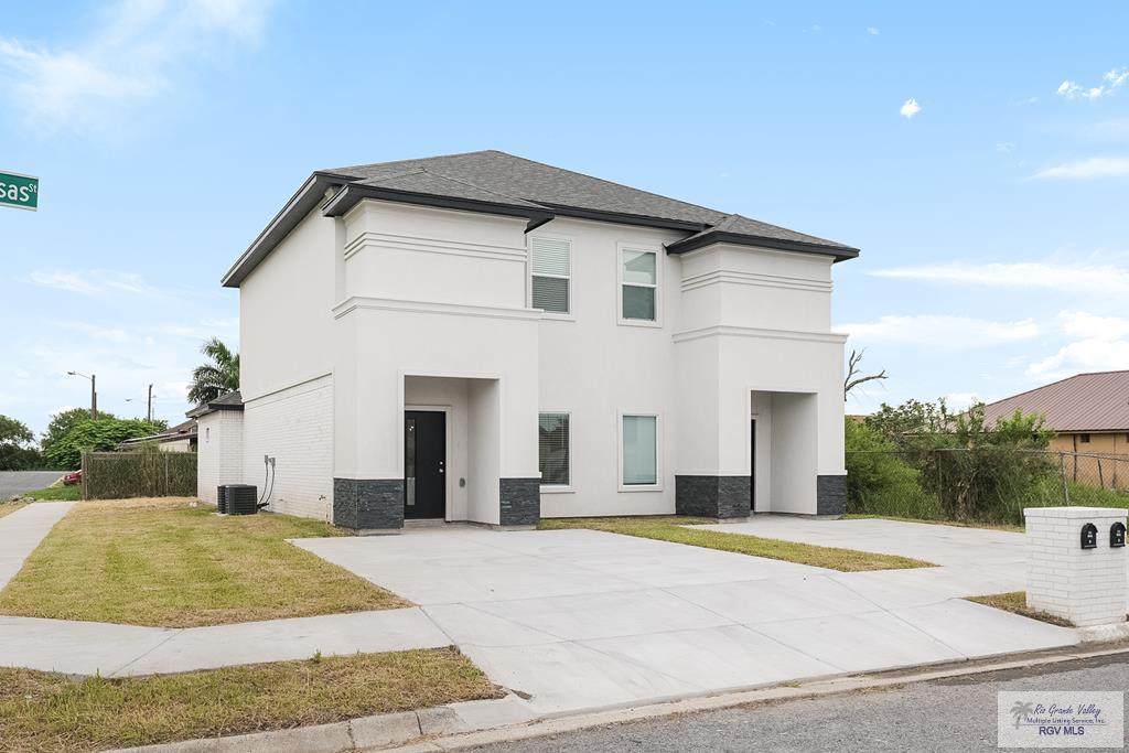 474 Lampasas St - Photo 1