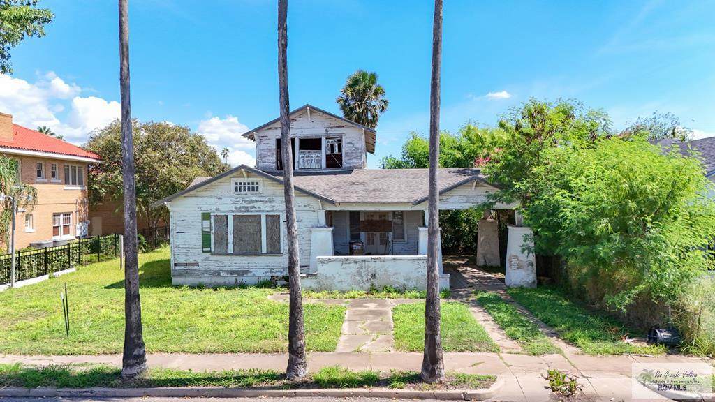 25 Elizabeth St. - Photo 1