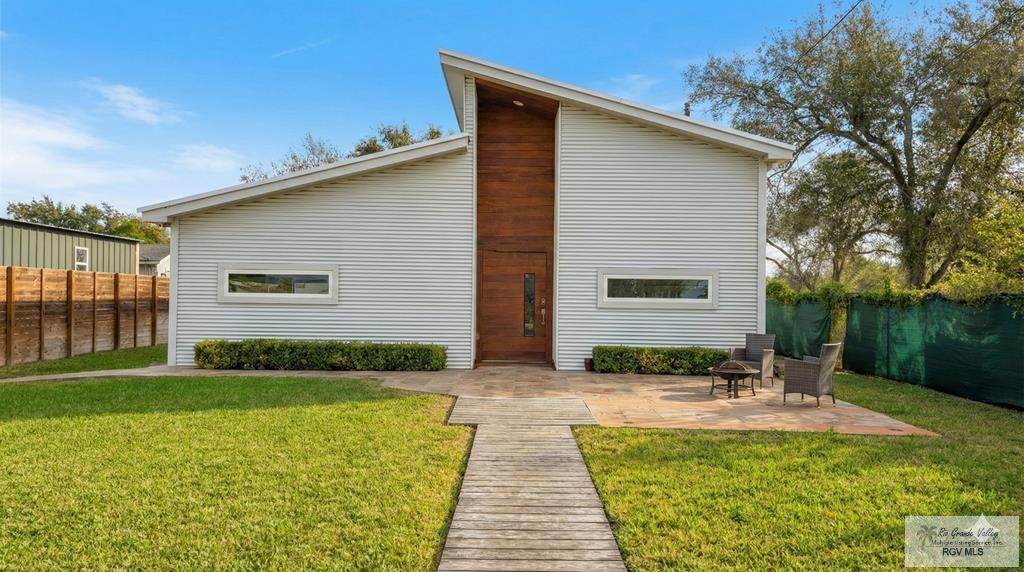 4016 Veterans Blvd - Photo 1