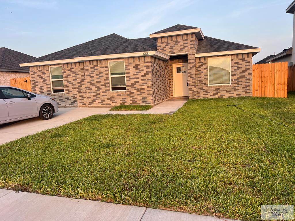 668 Foster Ln - Photo 1