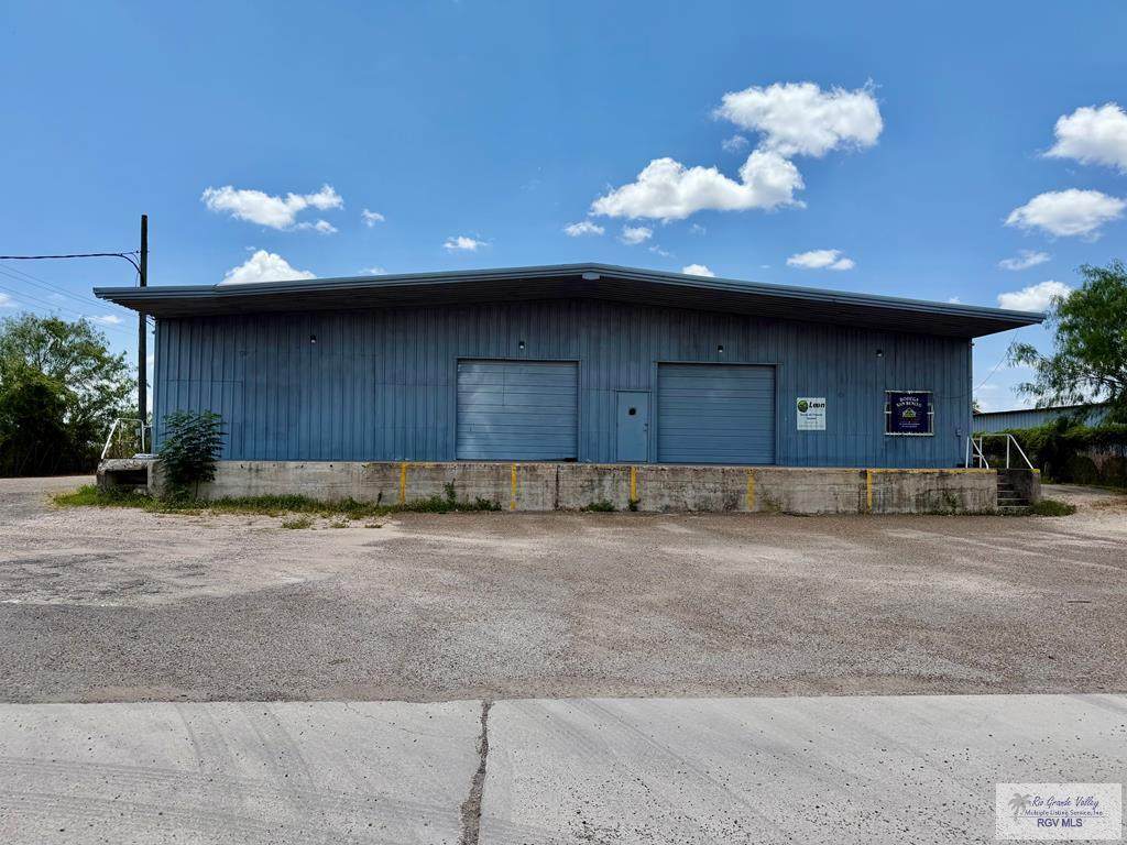 24190 Hwy 281 - Photo 1