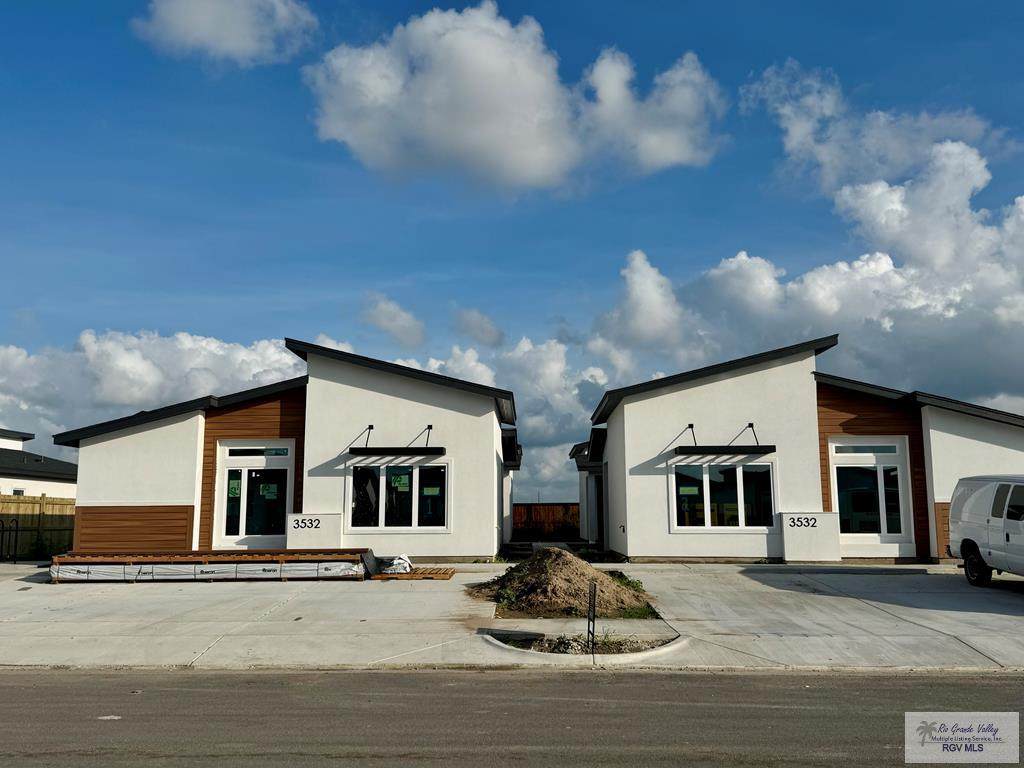 3532 Hidalgo Cir - Photo 1