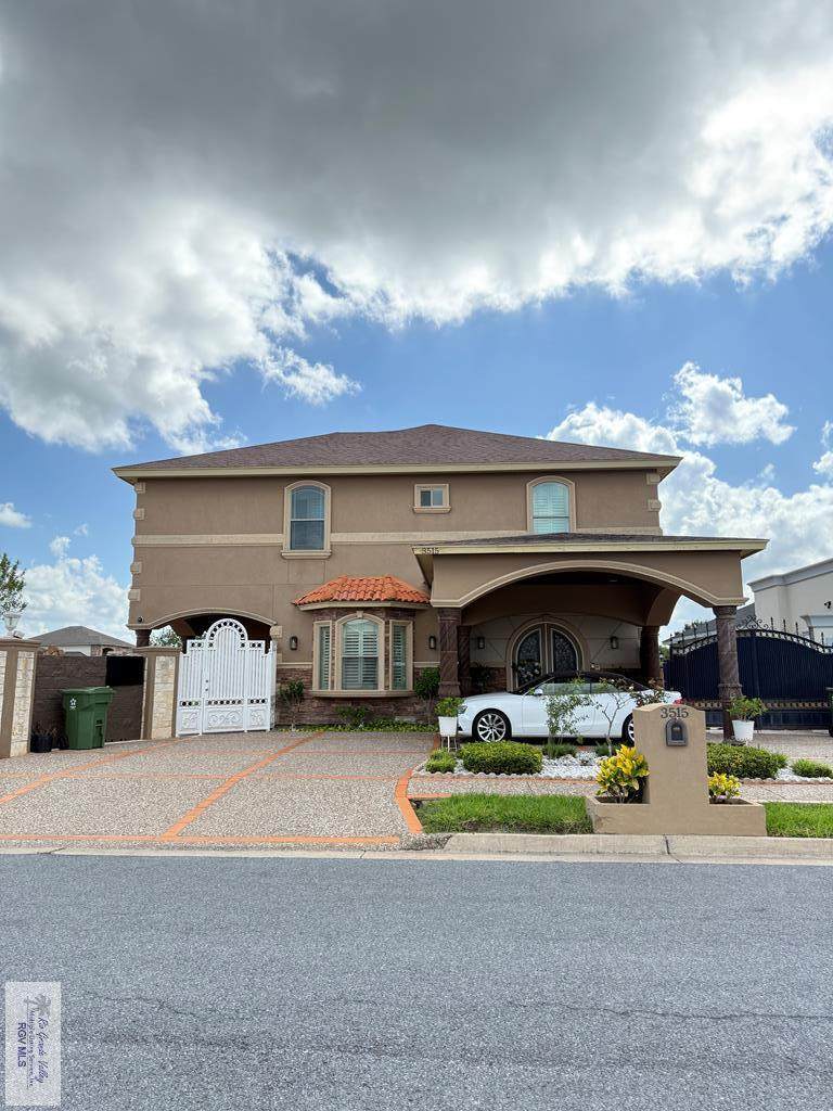 3515 Heritage Cir - Photo 1