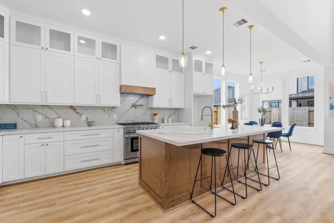 11625 D Street - Photo 1