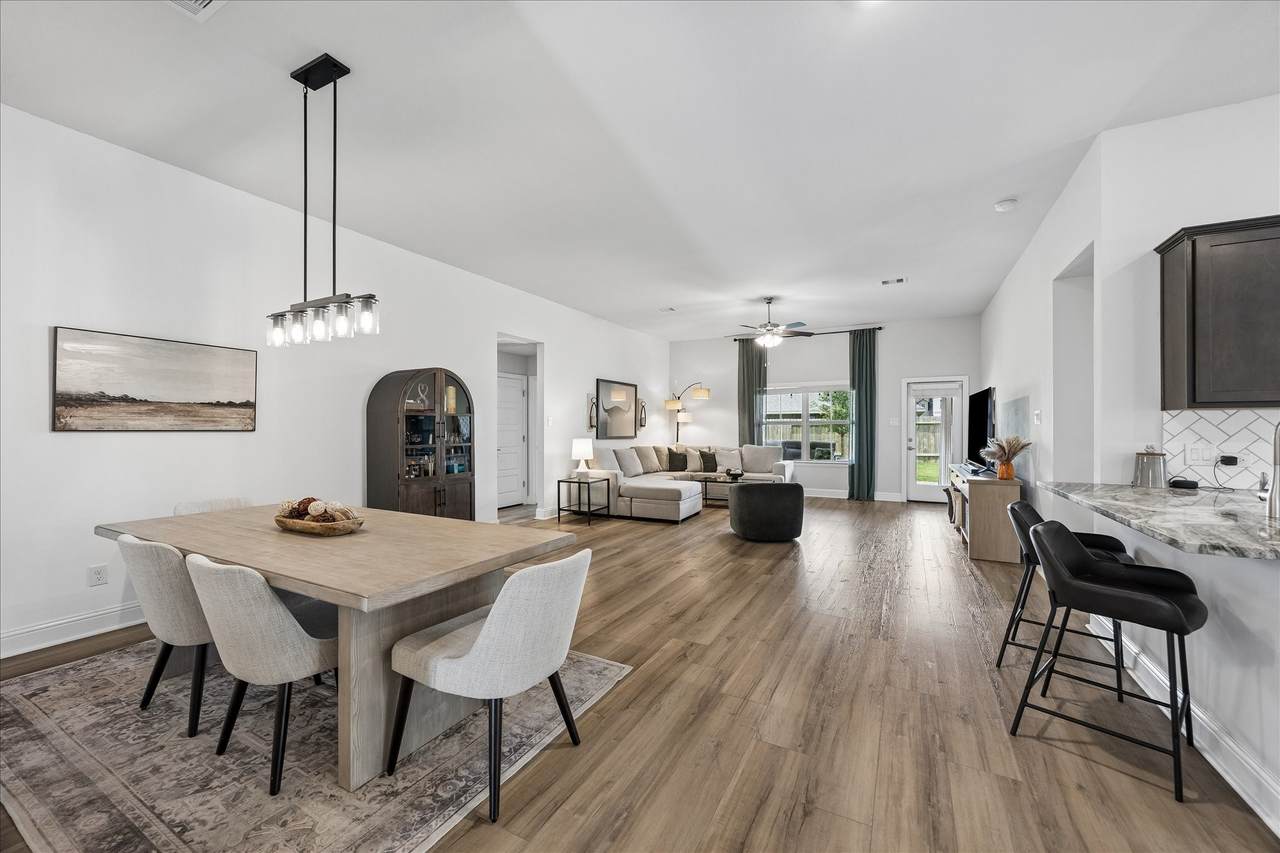 10227 Whitney Reach Drive - Photo 1
