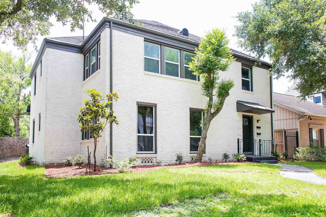 2301 Albans Road - Photo 1