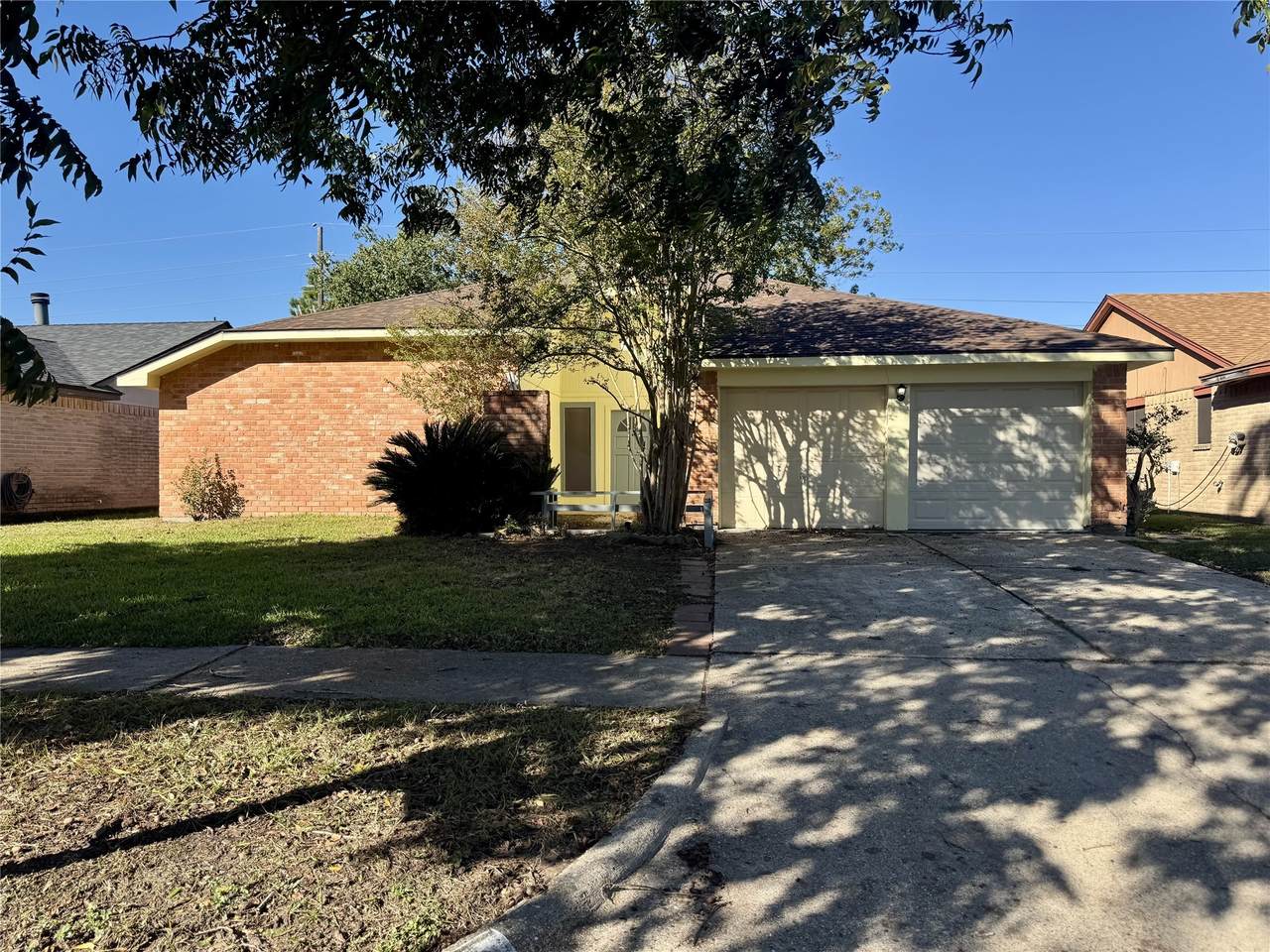 20121 Cottonglade Lane - Photo 1