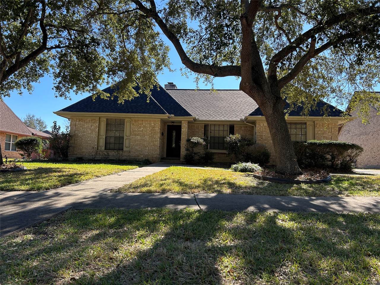 2511 Williams Grant Street - Photo 1