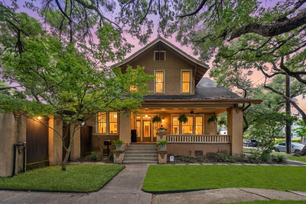 945 Harvard Street - Photo 1