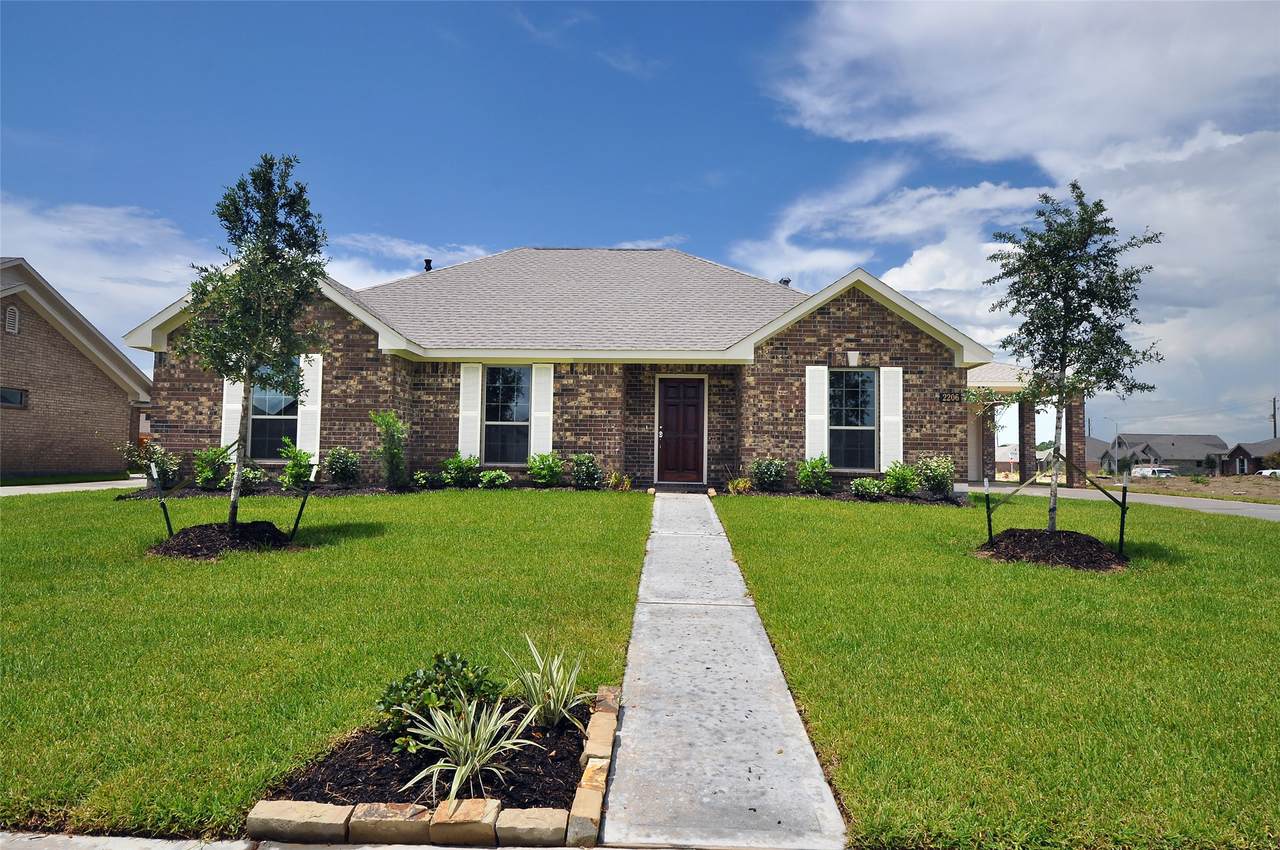 2206 Fortuna Drive - Photo 1