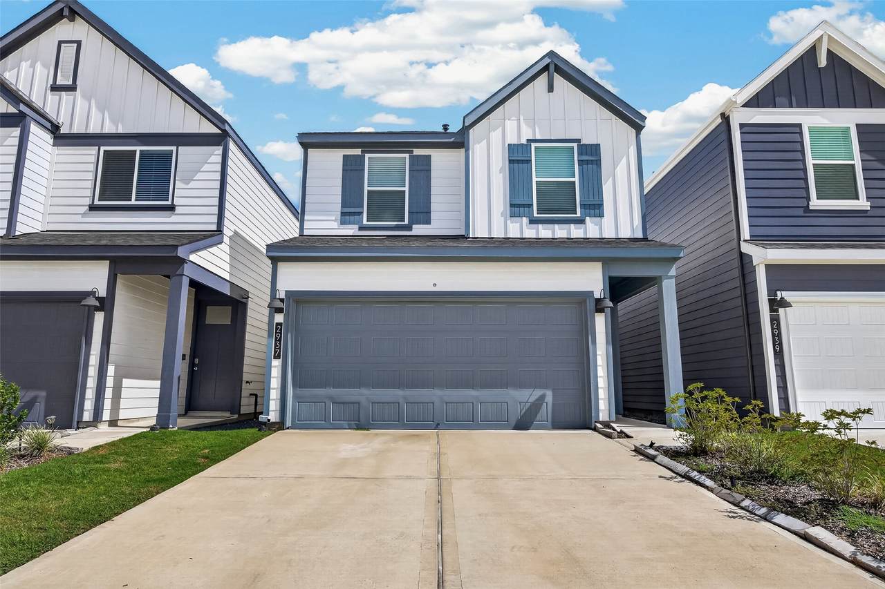 2937 Amherst Meadow Lane - Photo 1