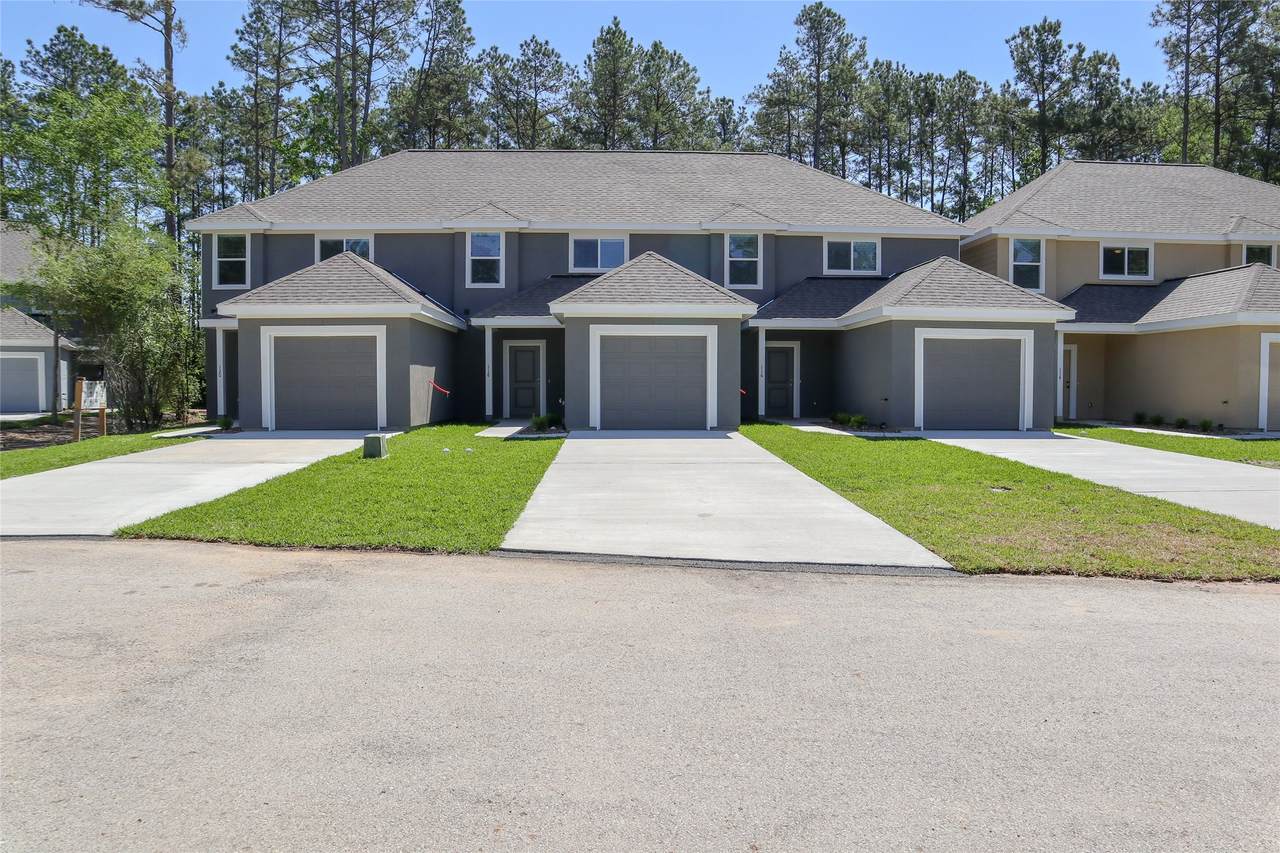 118 Artesian Way - Photo 1