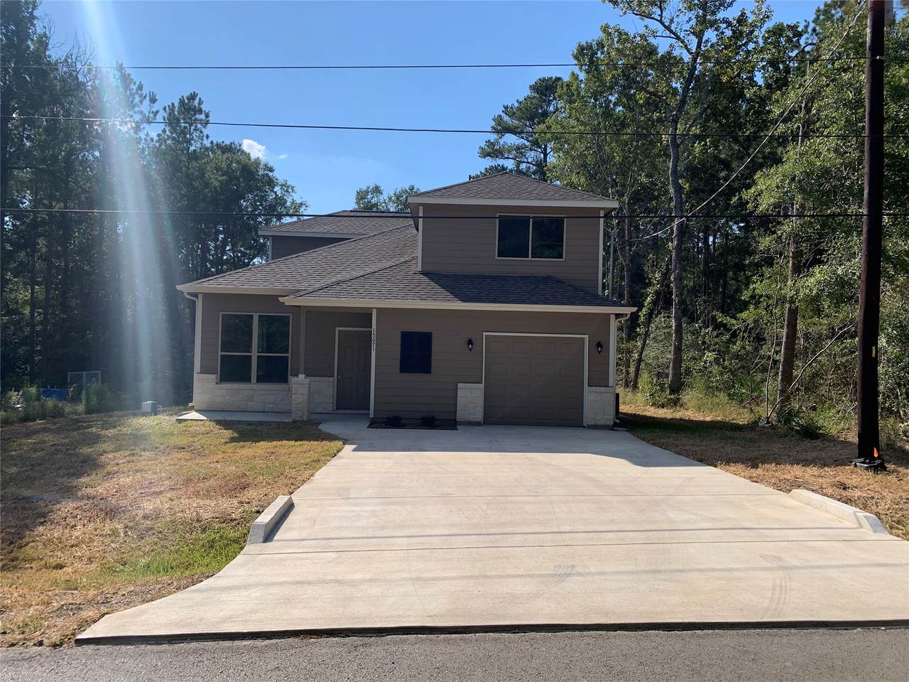 15671 Oak Drive - Photo 1