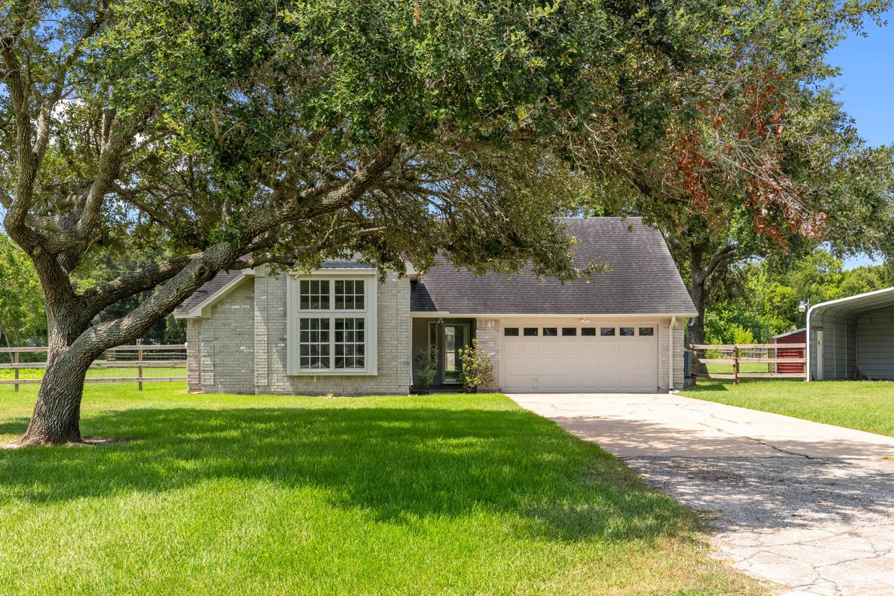 3855 County Road 960 - Photo 1