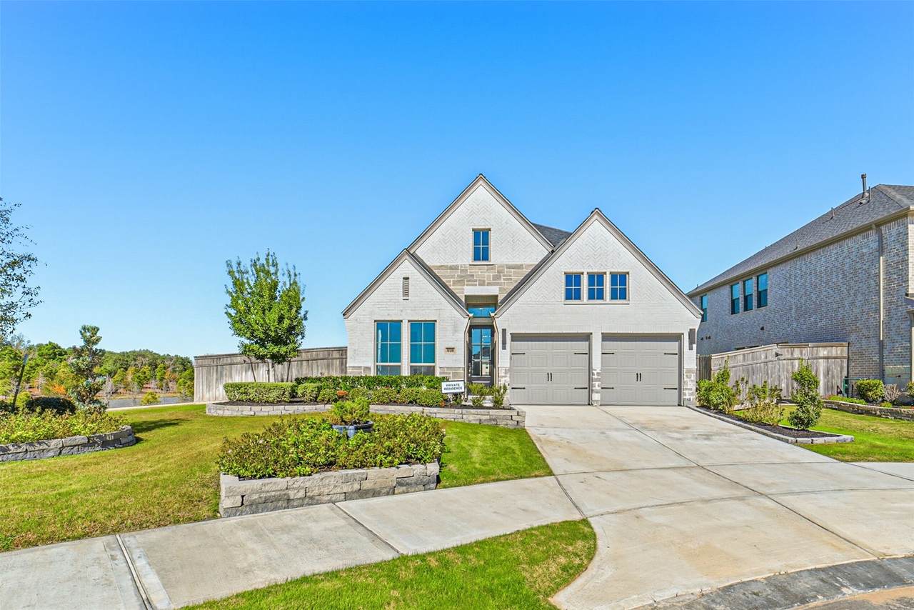 31530 Bramble Hollow Court - Photo 1