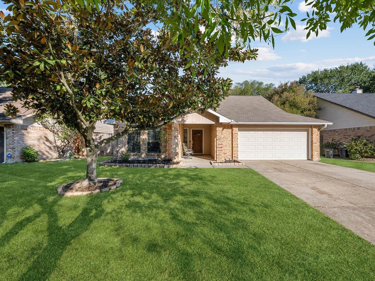 10302 Wayward Wind Lane - Photo 1