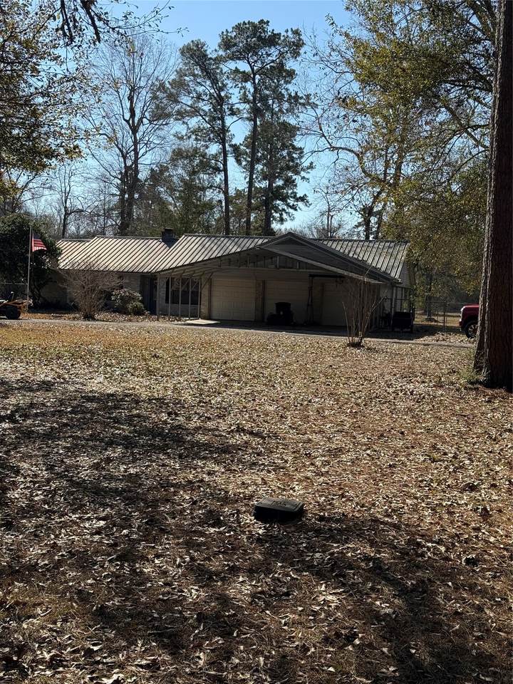 512 County Road 2222 - Photo 1