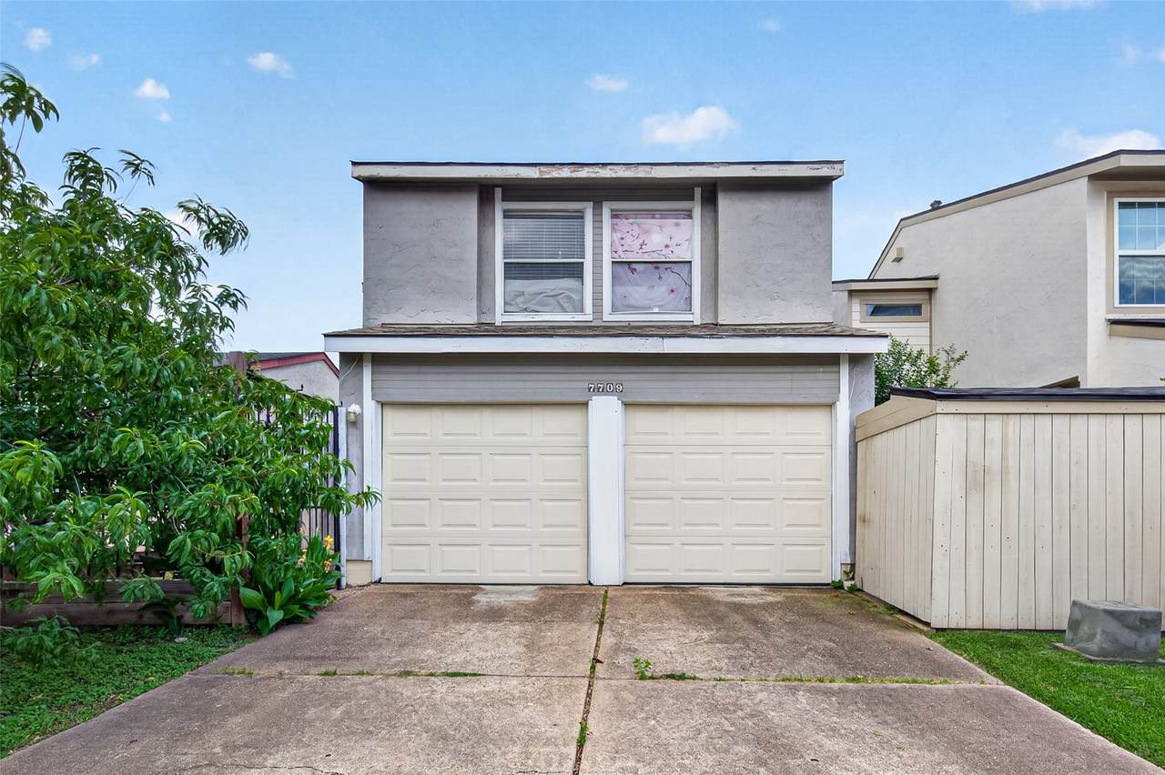 7709 Shadow Hill Lane - Photo 1