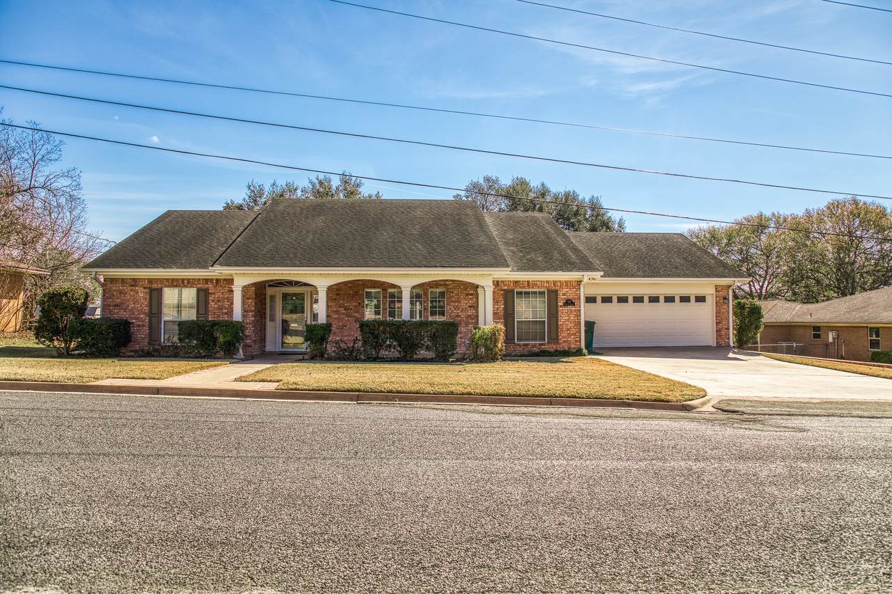 159 Charles Street - Photo 1