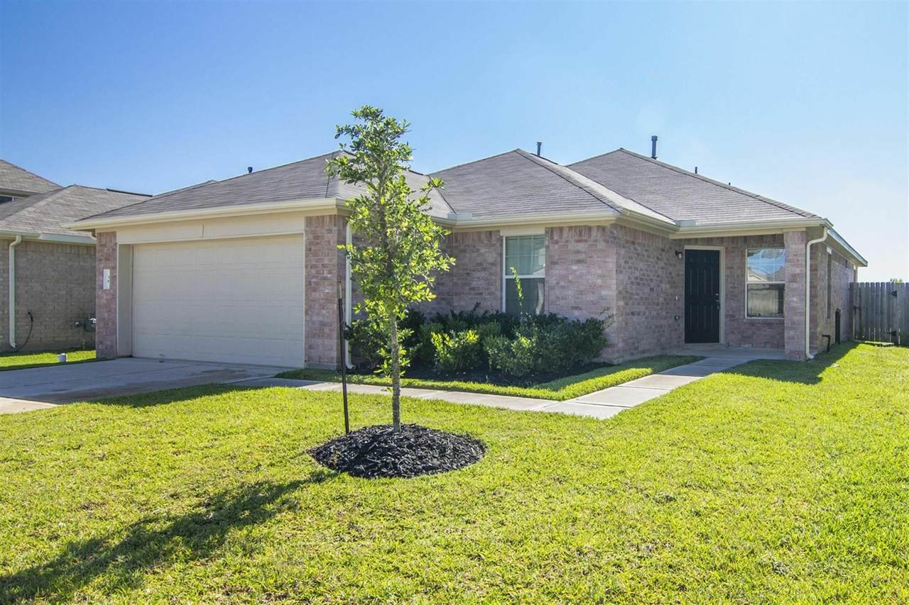 18 Leisure Shore Court - Photo 1