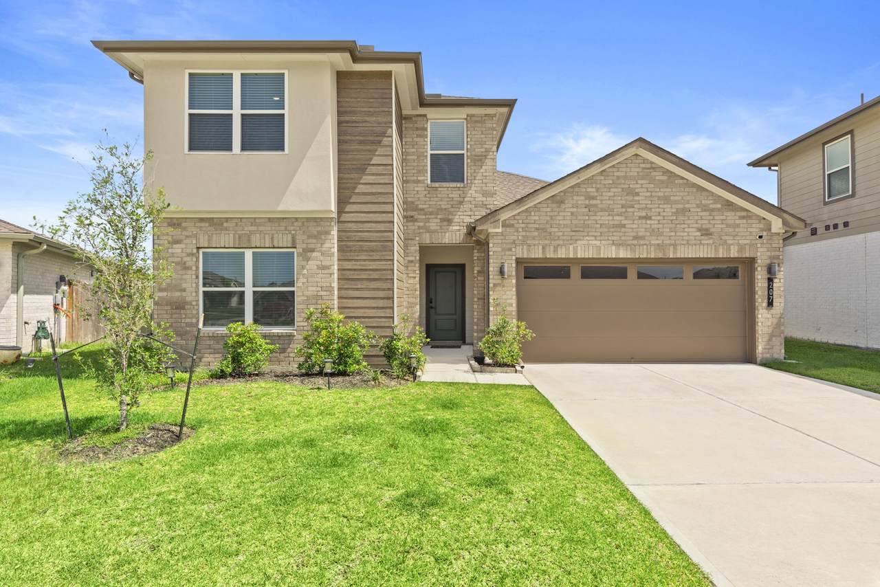 207 William Lane - Photo 1