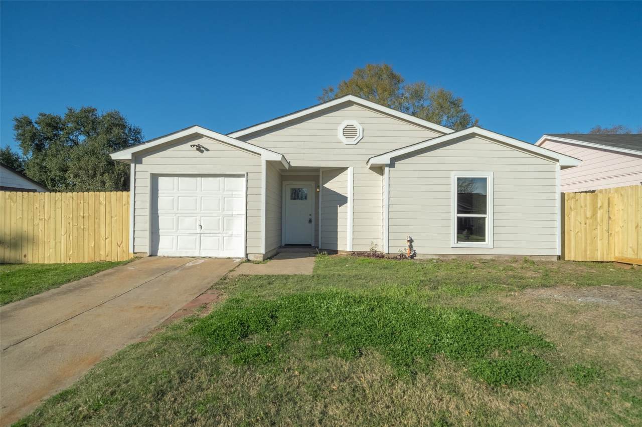 24302 Jumping Jay Drive - Photo 1