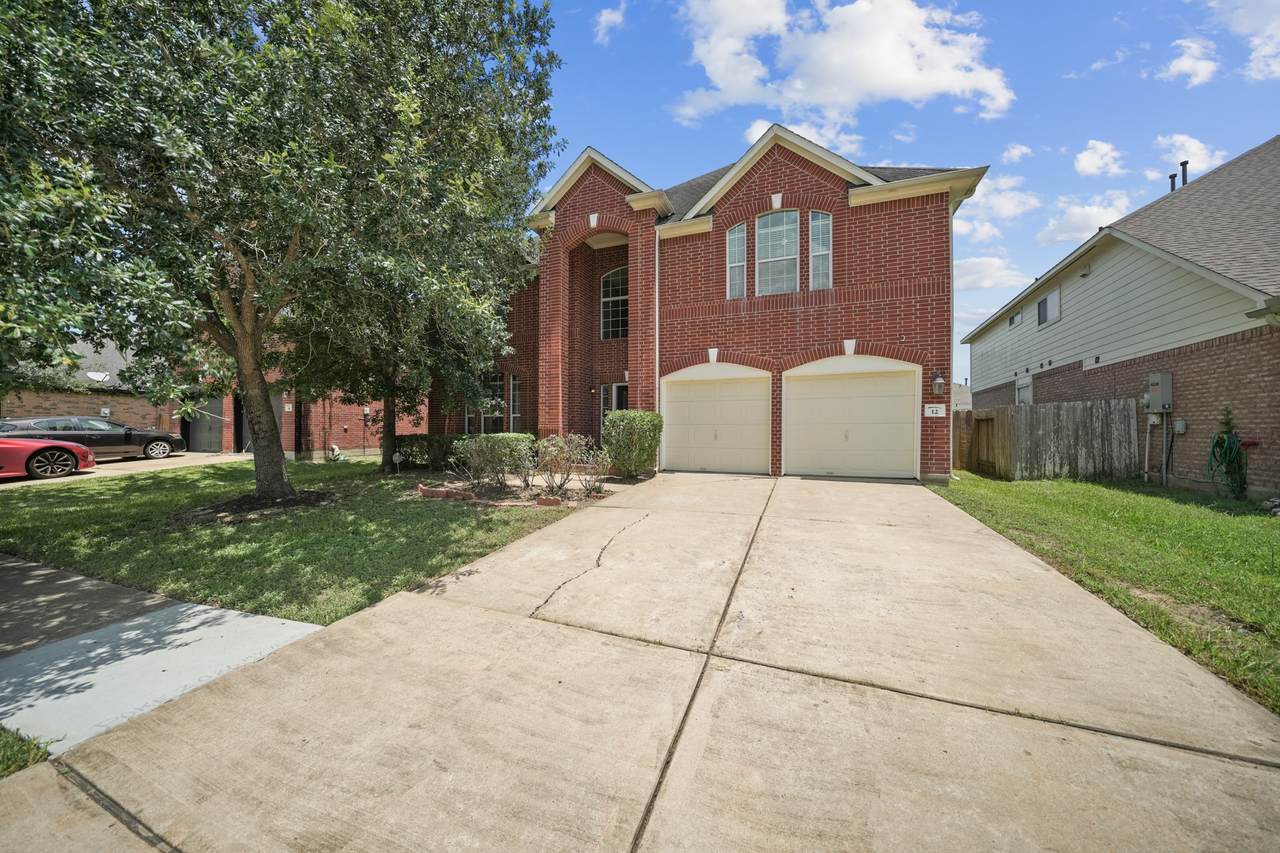 12 Palomar Drive - Photo 1