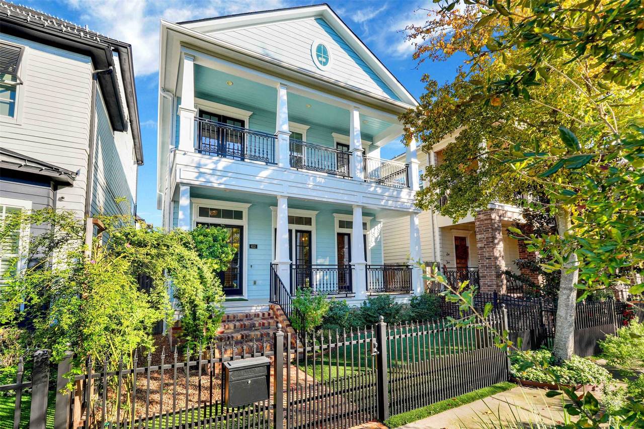 612 Rutland Street - Photo 1