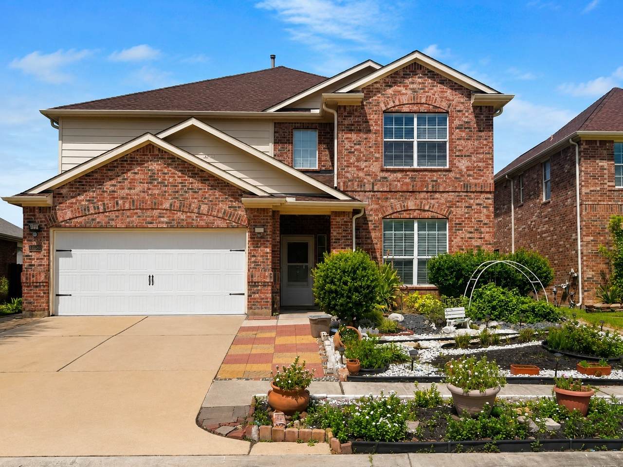 10223 Lark Mountain Drive - Photo 1