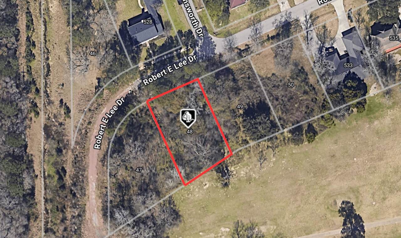 48 Robert E Lee Drive - Photo 1